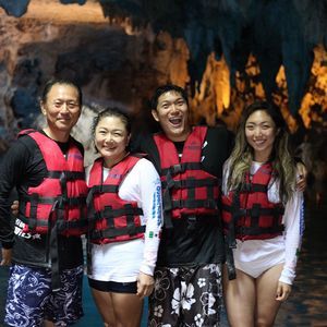 Meet your Posher, Ji